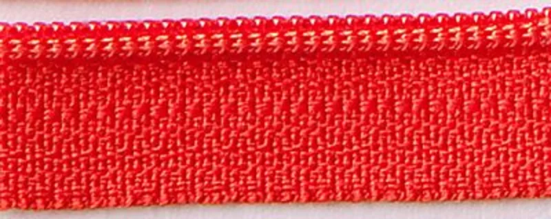 14" Zipper: Red River