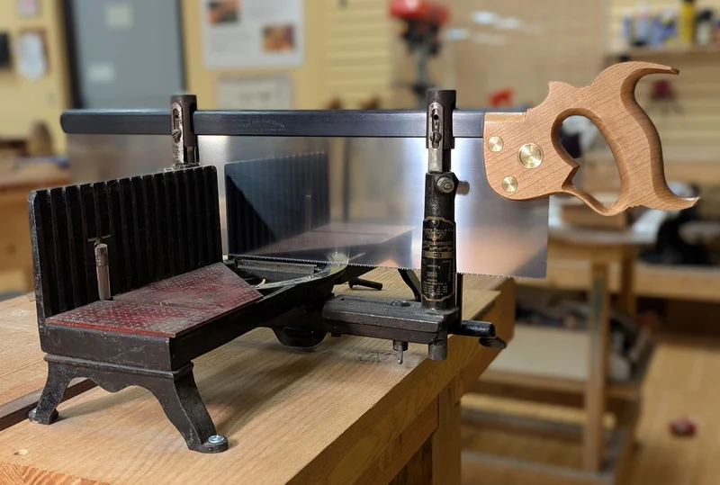 20" Miter Saw