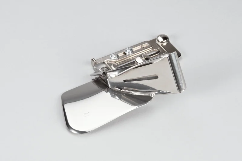 #88 Binder Attachment for Unfolded Bias Tape 38mm (no foot)
