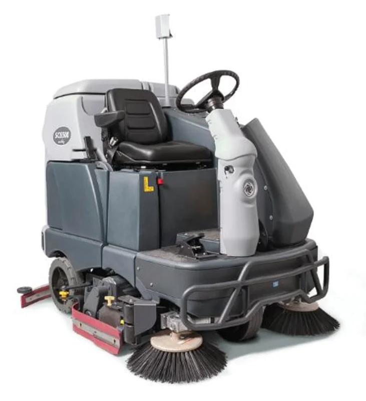 Advance SC6500, Rider Floor Scrubber, 45" Disc, 70 Gallon, Battery, 3 Year Warranty