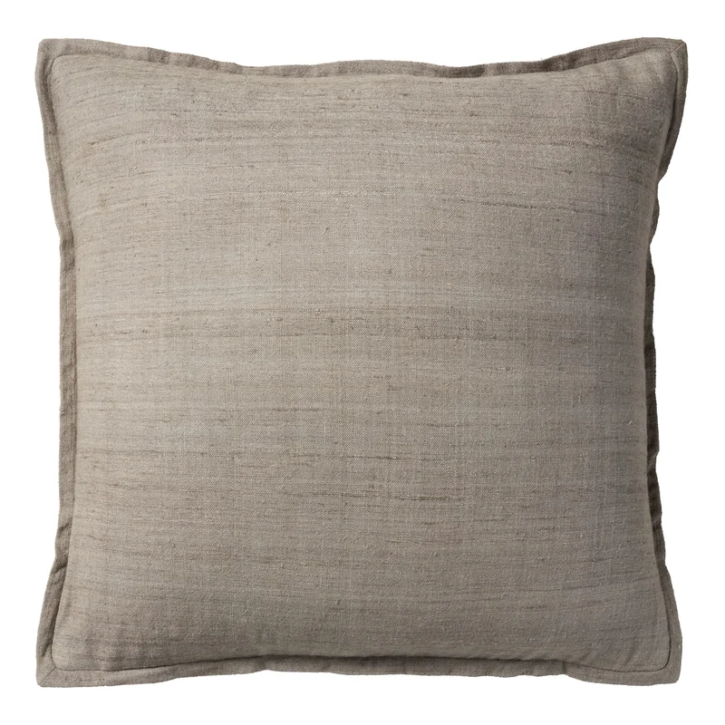 Arina Raja Pillow RJA02, 22" x 22"