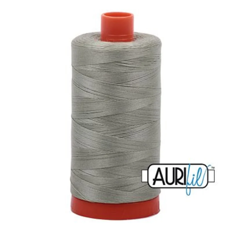 Aurifil: 50wt Cotton-Light Laurel Green 2902