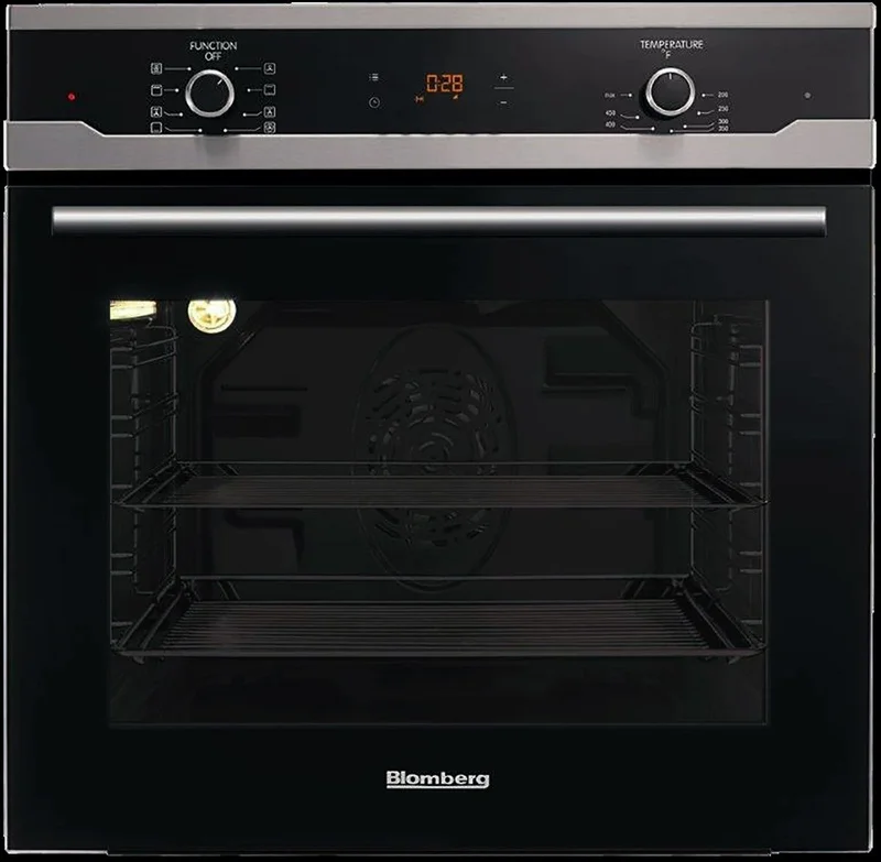 Blomberg - 2.5 cu. ft Single Wall Oven in Black - BWOS24110B Black