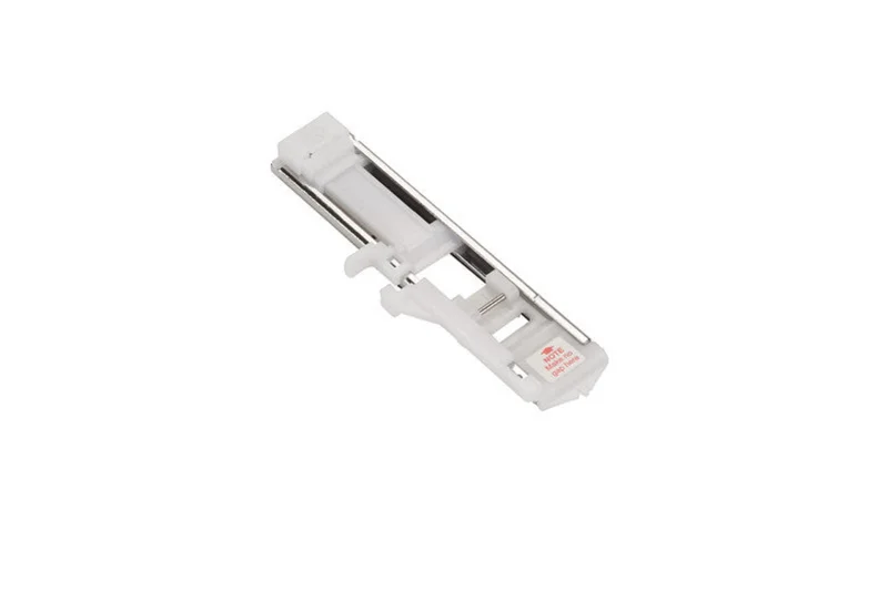 Buttonhole Foot with Slide: b77/b79