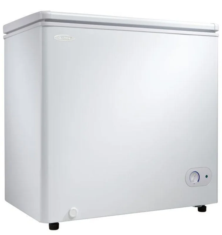 Danby - 5.5 cu. Ft Chest Freezer in White - DCF055A2WDB White