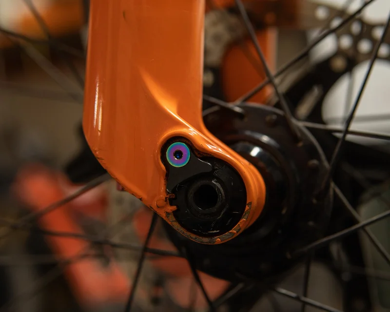 Fox Geared Cam Retaining Bolt - Titanium Rainbow Oil Slick