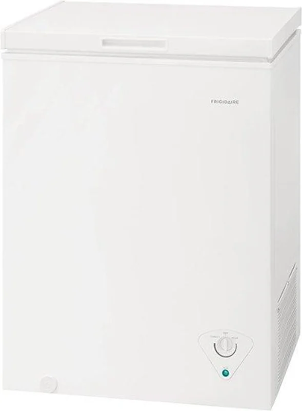 Frigidaire - 5 cu. Ft Chest Freezer in White - FFCS0522AW White