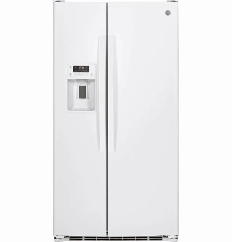 GE - 35.75 Inch 25.3 cu. ft Side by Side Refrigerator in White - GSE25GGHWW White