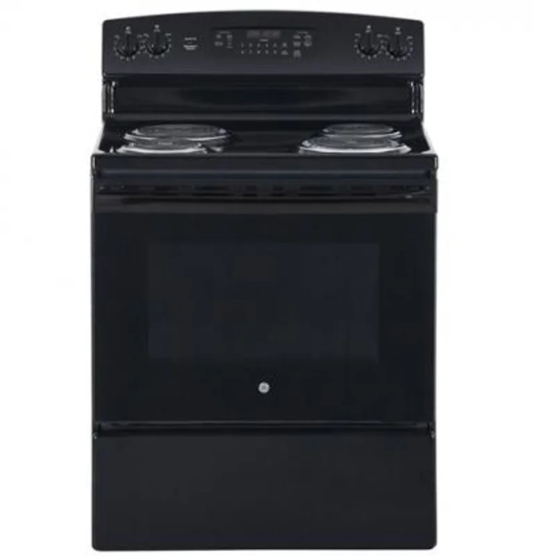 GE - 5 cu. ft Electric Range in Black - JCB530DMBB Black