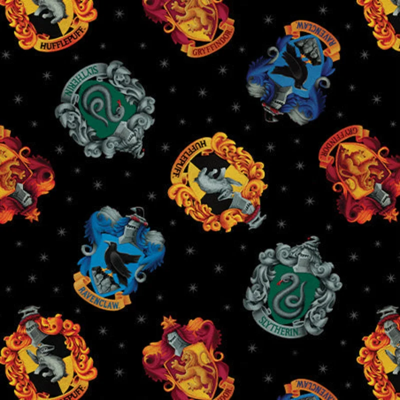 HARRY POTTER: Hogwarts Crests-Black (1/4 Yard)