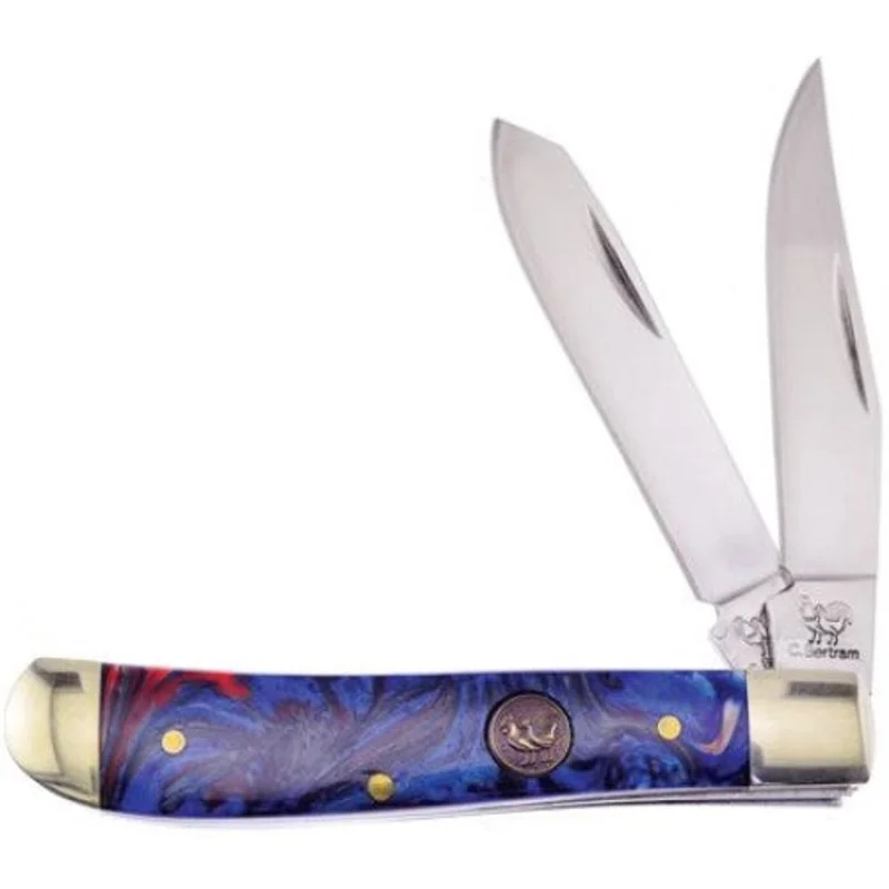 Hen & Rooster Small Trapper Resin