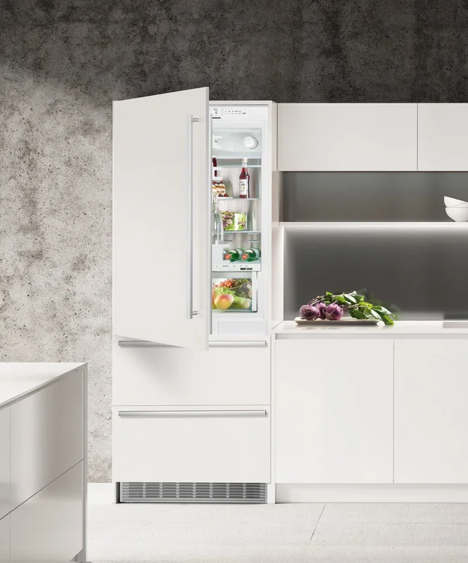 Liebherr - 30 Inch 14.1 cu. ft Built In / Integrated Refrigerator in Panel Ready - HCB1591 Panel Ready