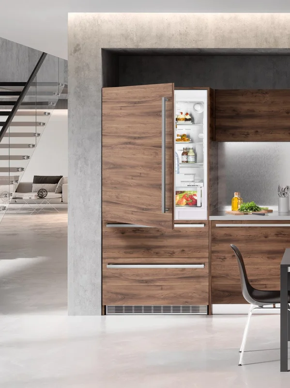 Liebherr - 36 Inch 18.9 cu. ft Built In / Integrated Refrigerator in Panel Ready - HCB2091 Panel Ready