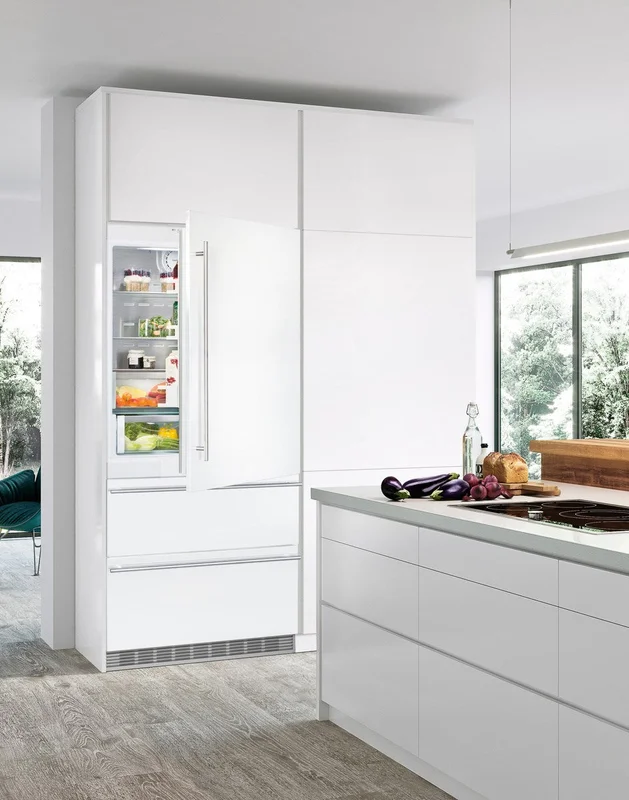 Liebherr - 36 Inch 19.5 cu. ft Built In / Integrated Refrigerator in Panel Ready - HC2090 Panel Ready