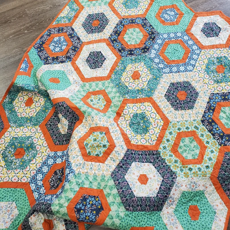 Mojolica Quilt Kit
