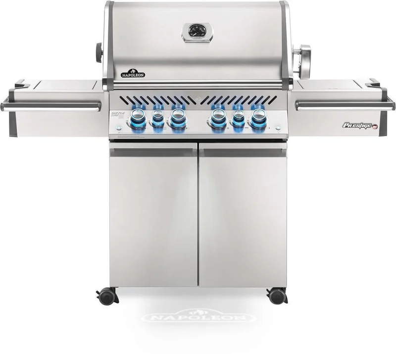 Napoleon Grills - 6 Burner Natural Gas BBQ in Stainless - PRO500RSIBNSS-3 Stainless
