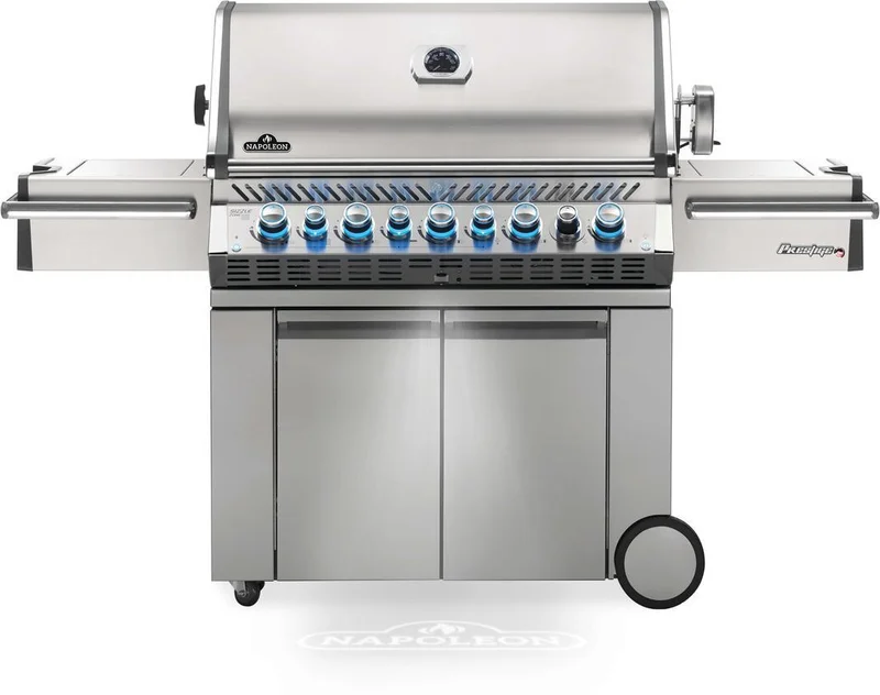 Napoleon Grills - 8 Burner Propane BBQ in Stainless - PRO665RSIBPSS-3 Stainless