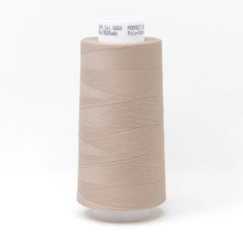 OESD: PERFECT QUILTING THREAD 50wt cotton/poly 3500m-0600