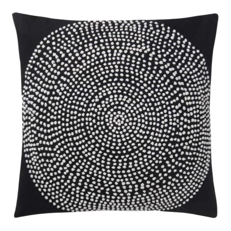 P0640 Black, 22" x 22"