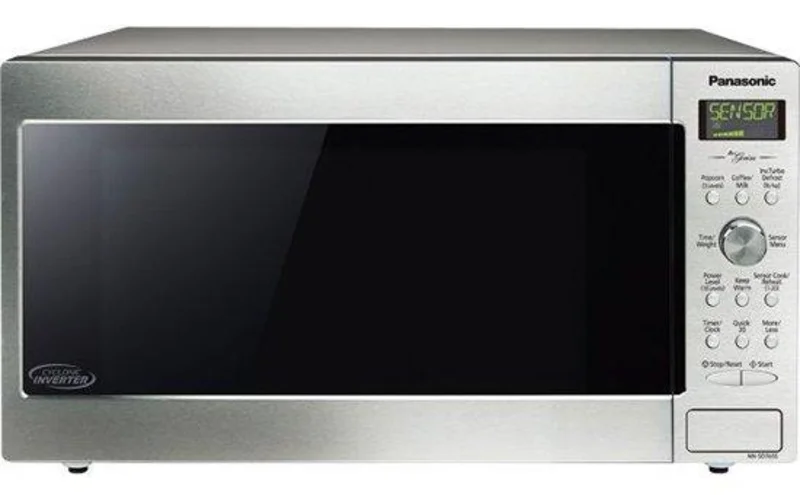 Panasonic - 1.6 cu. Ft Counter top Microwave in Stainless steel - NNSD765S Stainless