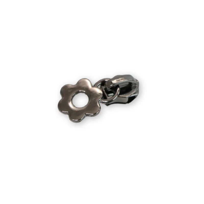 Sallie Tomato: Flower Zipper Pull-Gunmetal