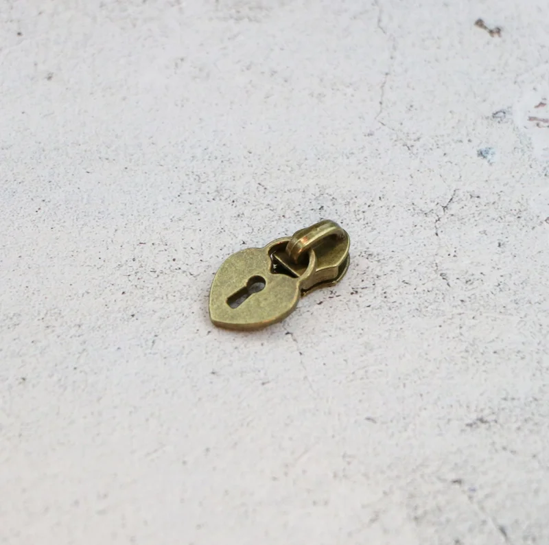 Sallie Tomato: Heart Padlock Zipper Pull-Antique