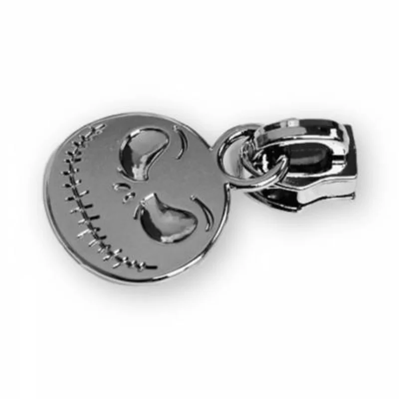 Sallie Tomato: Pumpkin Skeleton Zipper Pull-Gunmetal