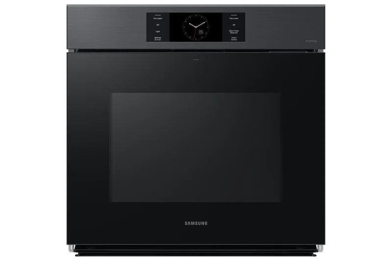 Samsung - 5.1 cu. ft Single Wall Oven in Matte Black - NV51CG700SMTAA Matte Black