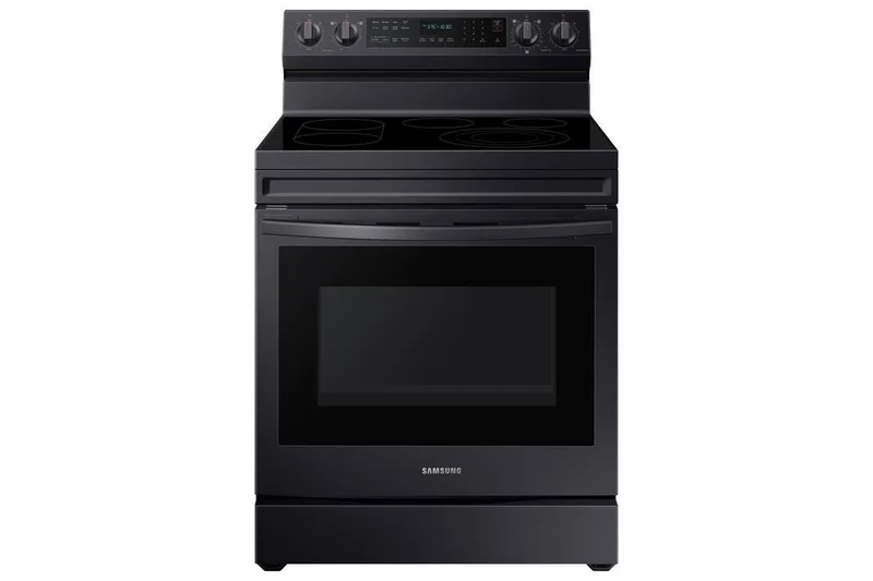 Samsung - 6.3 cu. ft  Electric Range in Black Stainless - NE63A6711SG Black Stainless