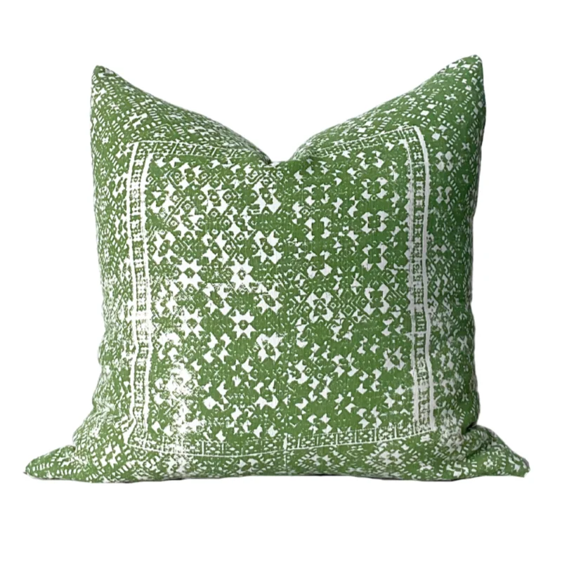 Sister Labyrinth Pillow - Grass, 22" x 22"