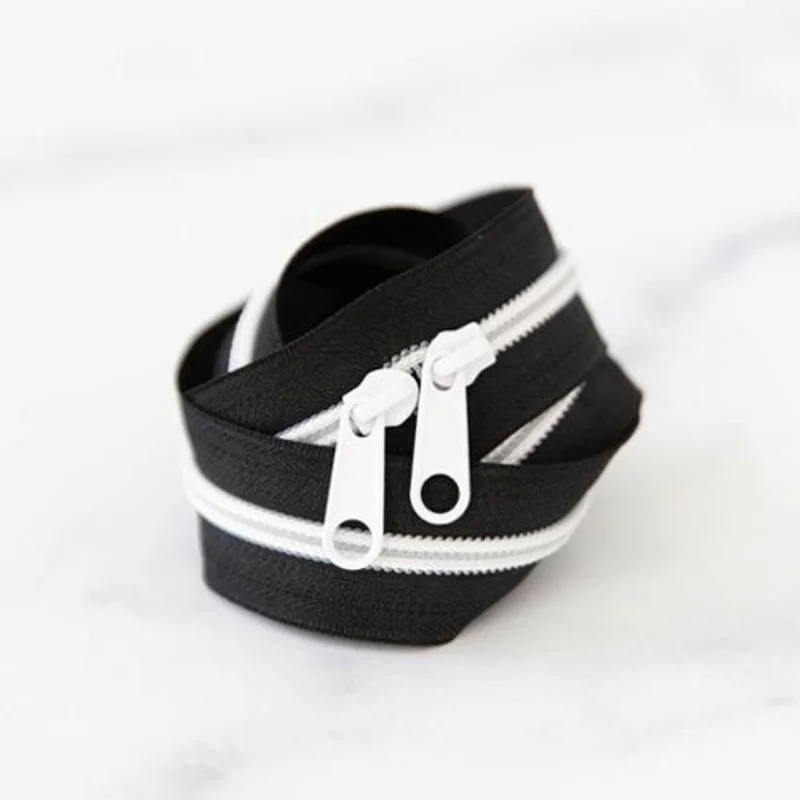 Stitch Supply CO: #5 30" Zipper-Black and White