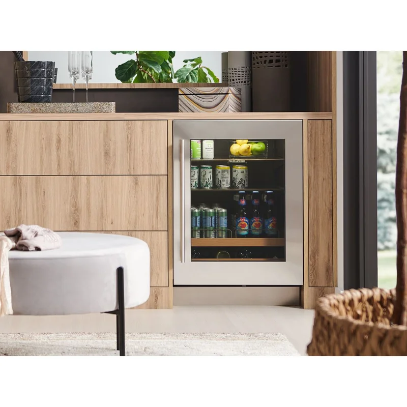Sub Zero - Glass Door Panel with Tubular Handle in Stainless - 9029034 STAINLESS STEEL