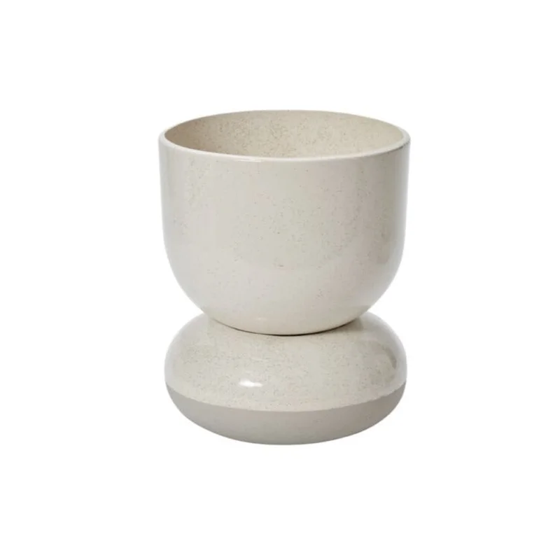 Tartu Pot with Saucer, White, 7" x 10"