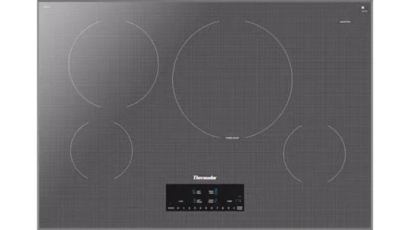 Thermador - 31 inch wide Induction Cooktop in Silver - CIT304TM Silver