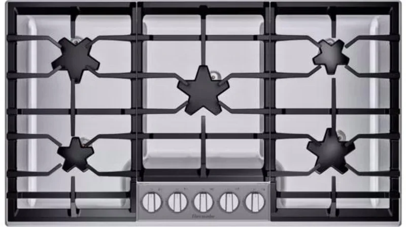 Thermador - 37 inch wide Gas Cooktop in Stainless - SGSXP365TS Stainless