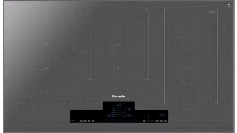 Thermador - 37 inch wide Induction Cooktop in Silver - CIT367XM Silver