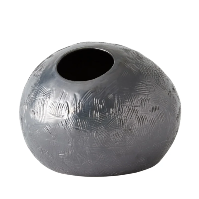 Thumb Pot Medium, Matte Black, 9"H