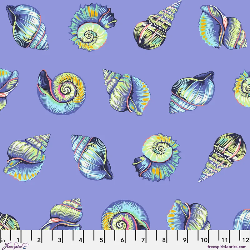Tula Pink FLORAL REEF: Lil Shelly-Marine (1/4 Yard)