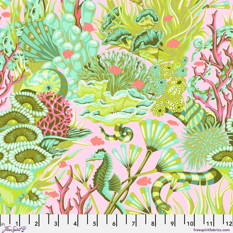 Tula Pink FLORAL REEF: Reef What You Sew-Coralline (1/4 Yard)