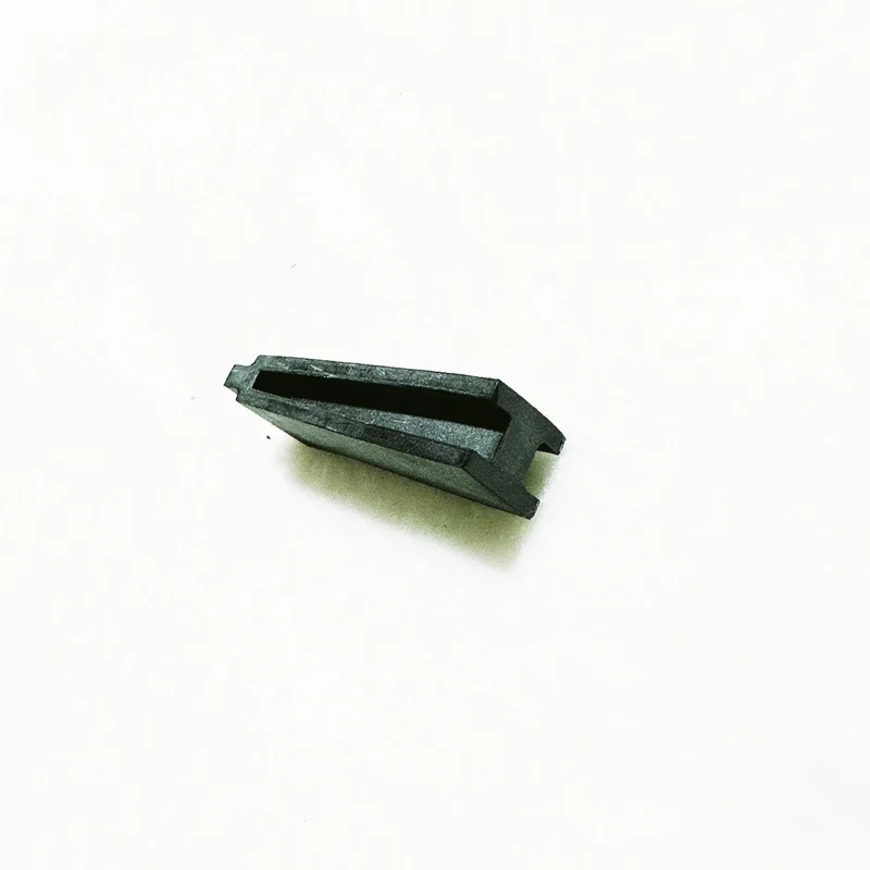 W13028 | Onyx Engine Oil Return Block