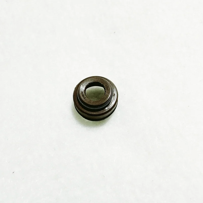 W13056 | Onyx Valve Oil Seal
