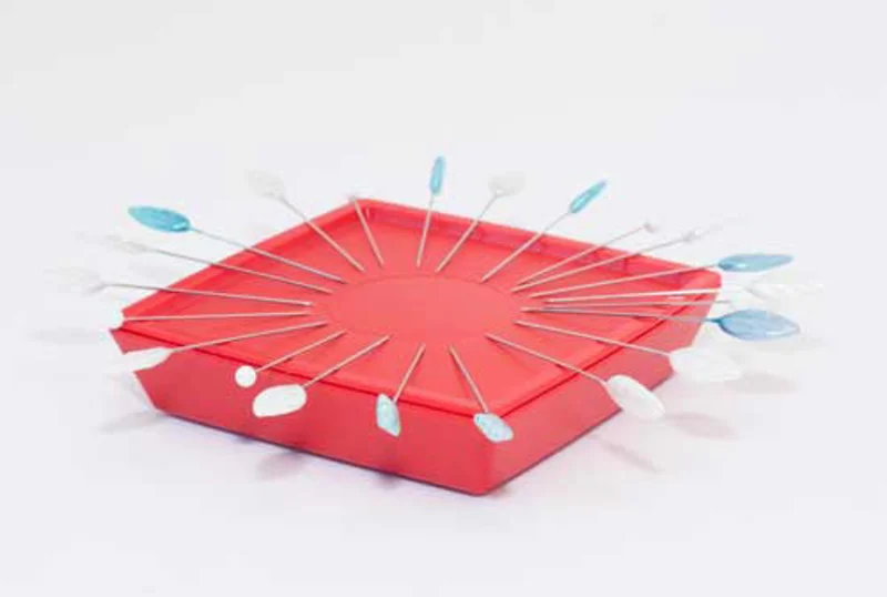 Zirkel: Magnetic Pin Holder- Red